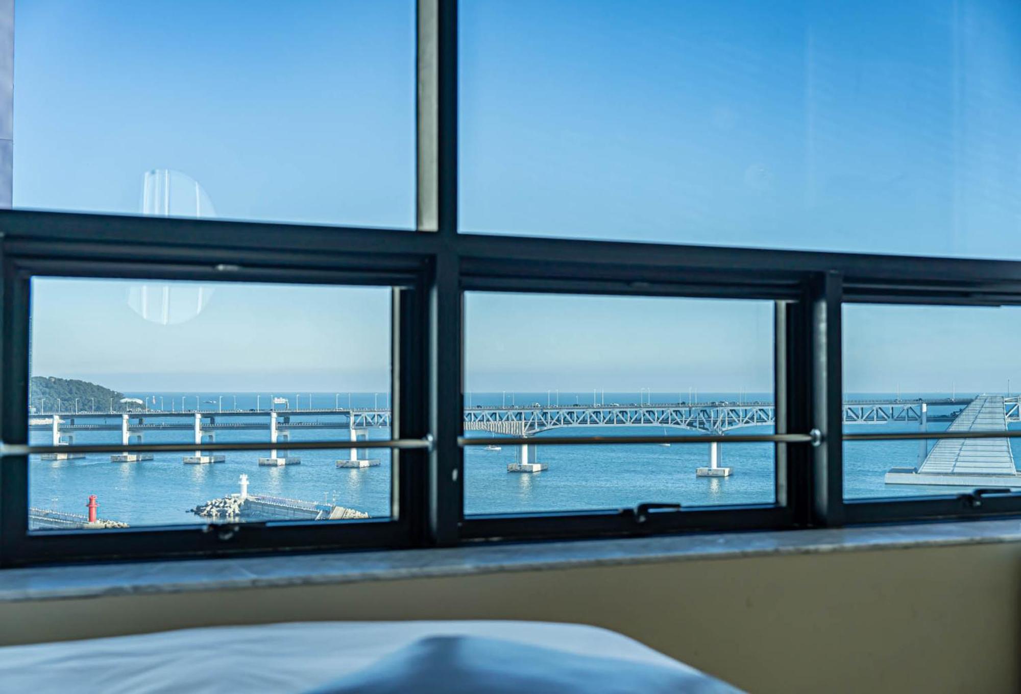 Hotel H Avenue Gwangalli Branch 2*