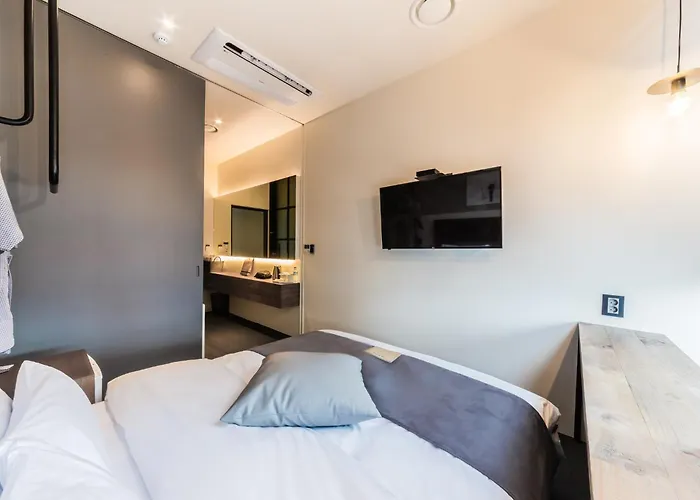 H Avenue Hotel Gwangalli Branch